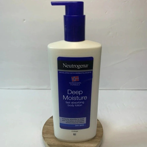 Neutrogena Norwegian Deep Moisture Body Lotion Dry Skin 13.5oz 400ml New - Picture 3 of 6